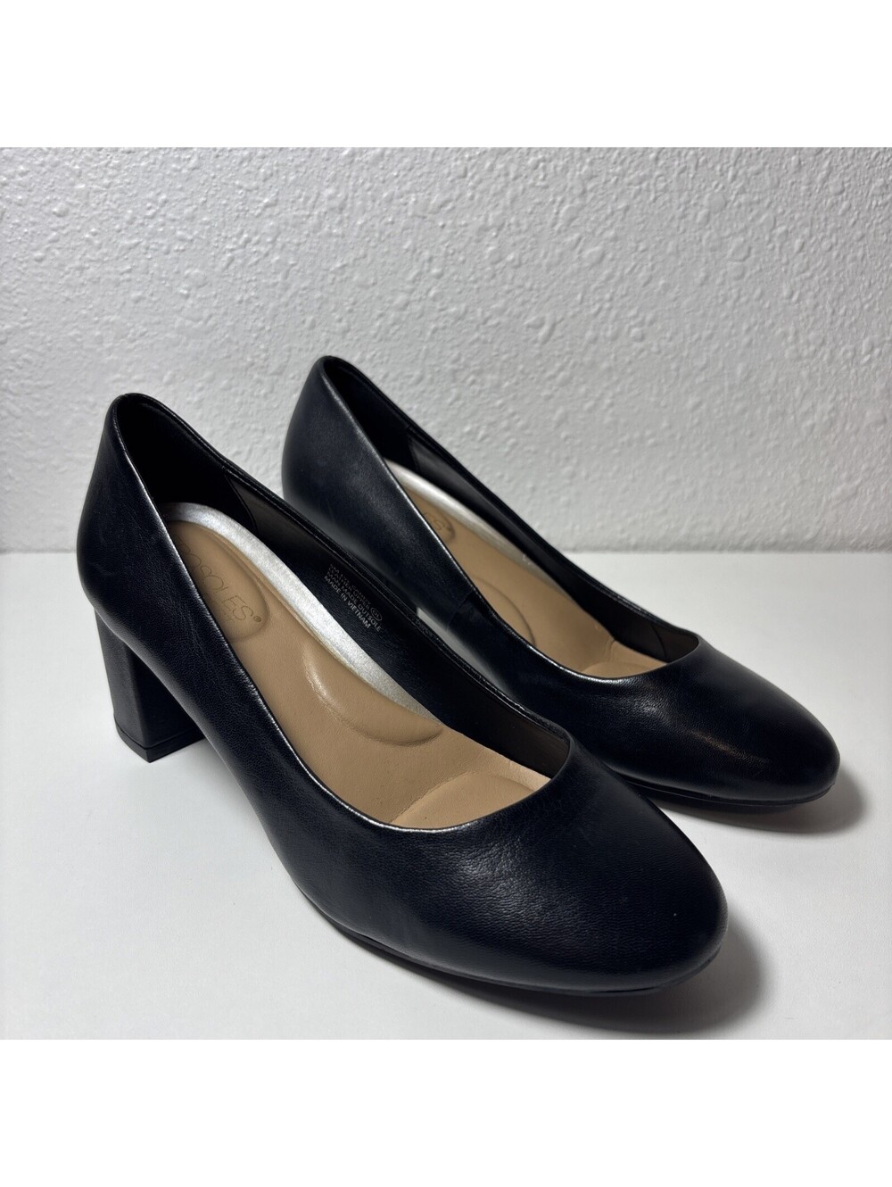 Aerosoles Eye Candy Black Leather Comfort Pump Almond Toe Heels Size 5
